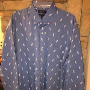 Crown and ivy Men’s dress shirt